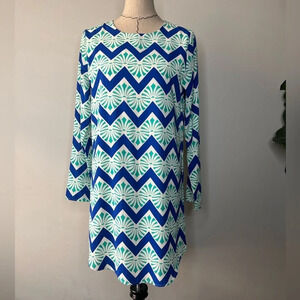 Everly made in the USA boutique chevron scallop pattern shift dress sz M NWT